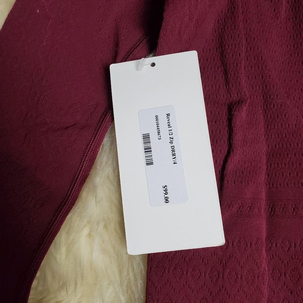 lululemon athletica Reveal 1/2 Zip Mindful Motion - Picture 4 of 8
